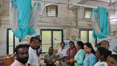 Photo of कर्मभूमीतील उपजिल्हा रुग्णालयात बिस्किट व फळांचे वाटप