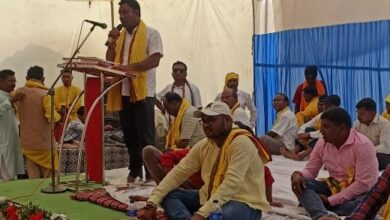 Photo of अंबाटपल्ली येथील शहीद क्रांतिवीर बाबुराव शेडमाके यांना अभिवादन : अजय कंकडालवार