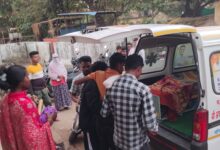 Photo of गरीब कुटुंबाला मोठा दिलासा : कंकडालवार यांच्याकडून गाडीची व्यवस्था ; आर्थिक मदत