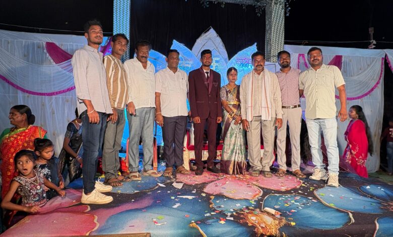 Photo of मोद्दूमडगू येथील गुरुडवार परिवाराच्या स्वागत समारंभाला माजी जि.प.अध्यक्ष अजय कंकडालवार यांची उपस्थित