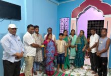 Photo of कंकडालवार दामपात्यांनी सरकार परिवाराचा गृहाप्रवेश कार्यक्रमाला उपस्थित