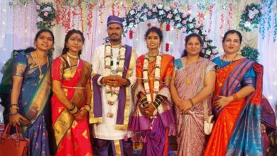 Photo of माजी उपसभापती सौ.सोनालीताई अजय कंकडालवार यांनी विवाह सोहळ्याला उपस्थित